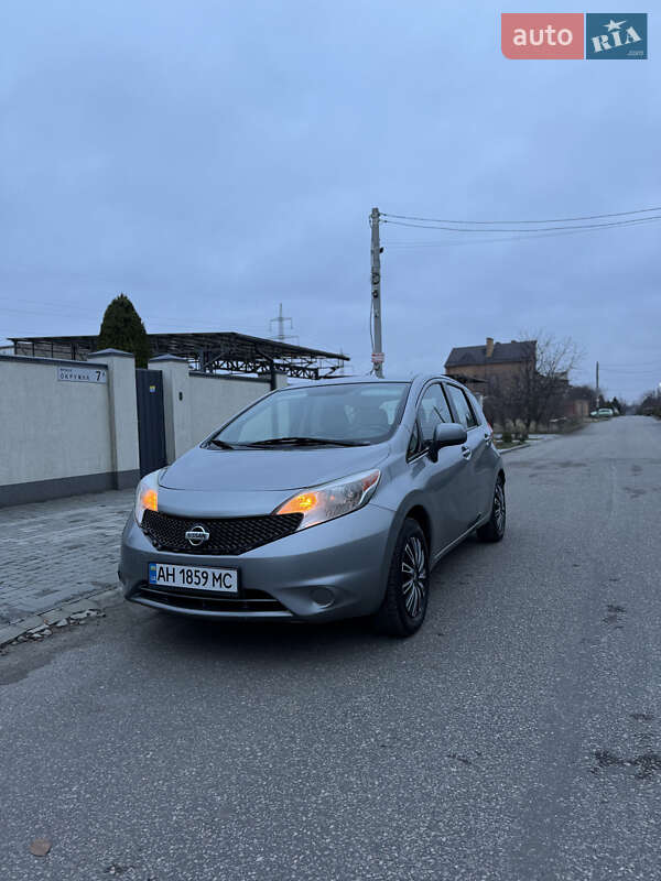 2014 nissan versa