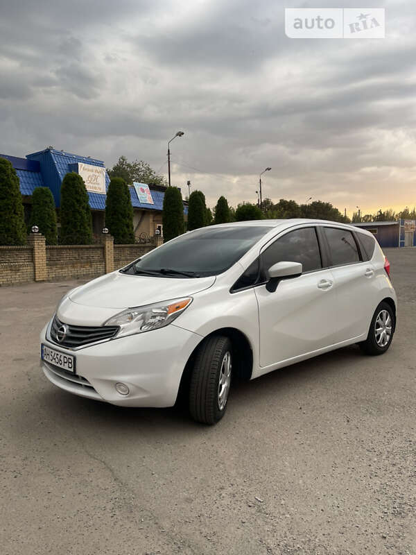 2016 nissan versa note