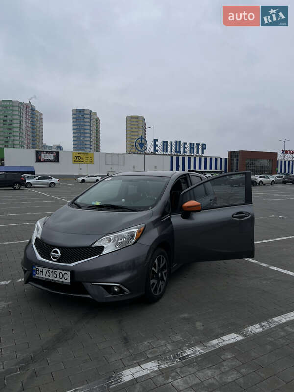 2016 nissan versa note