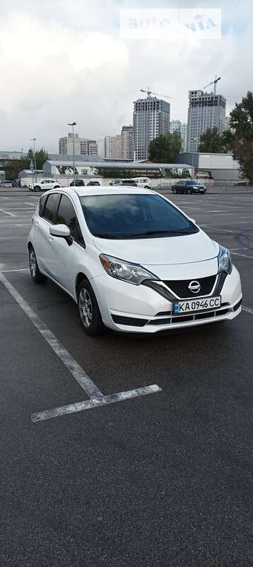 2017 nissan versa note
