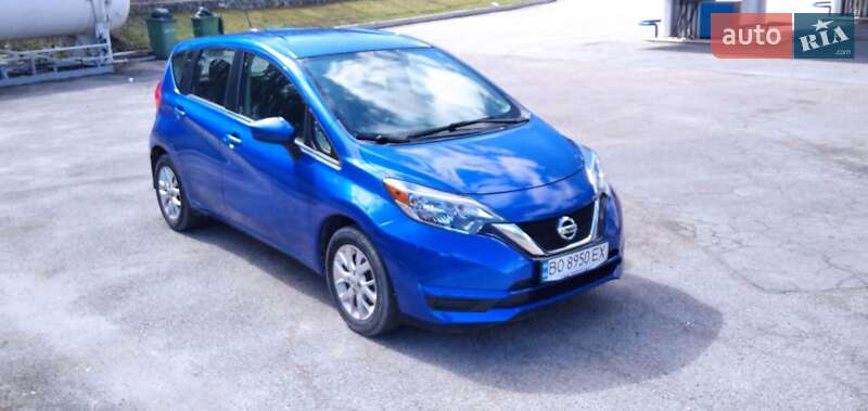 2017 nissan versa note
