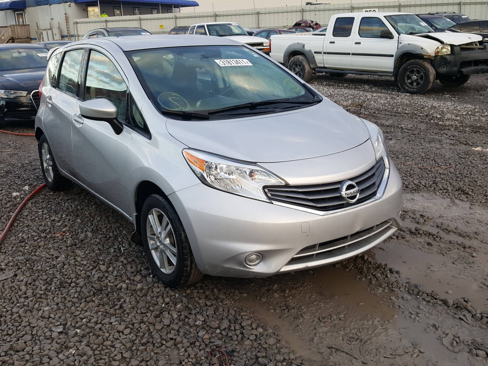 2016 nissan versa