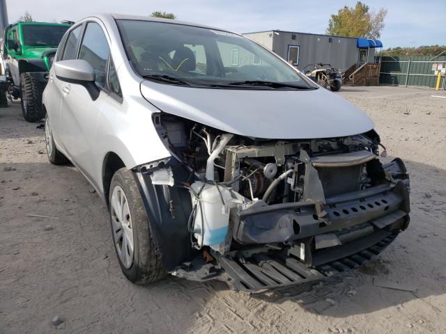 2017 nissan versa