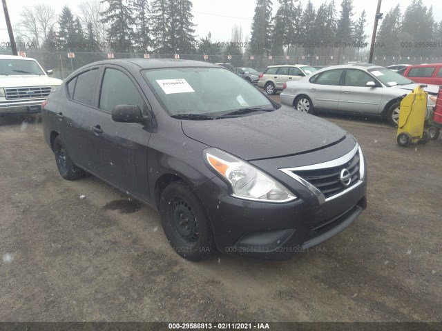 2015 nissan versa