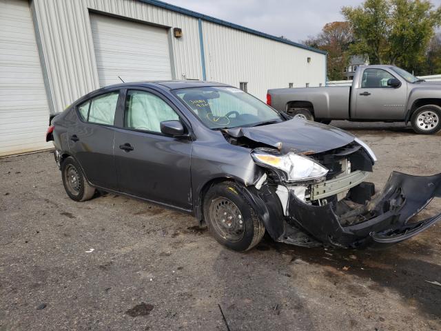 2019 nissan versa