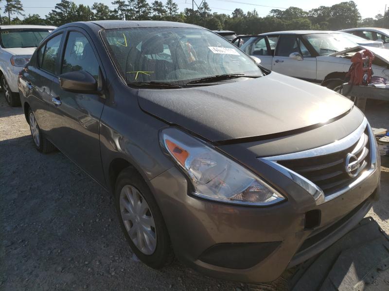 2017 nissan versa s