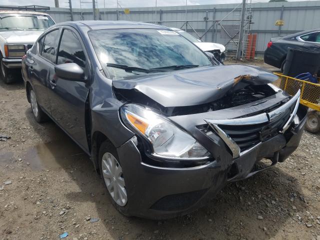 2017 nissan versa