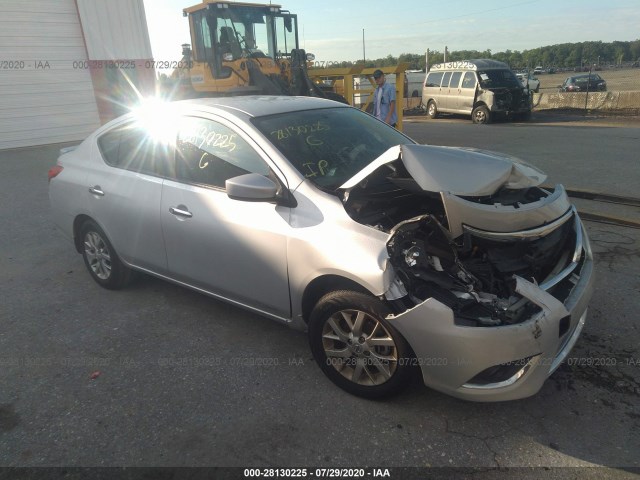 2018 nissan versa sedan