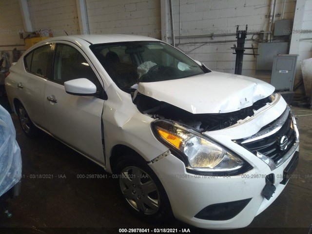 2017 nissan versa
