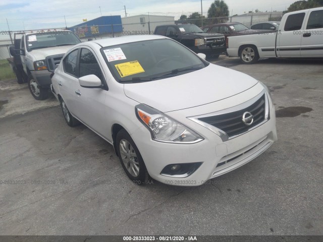 2017 nissan versa sedan