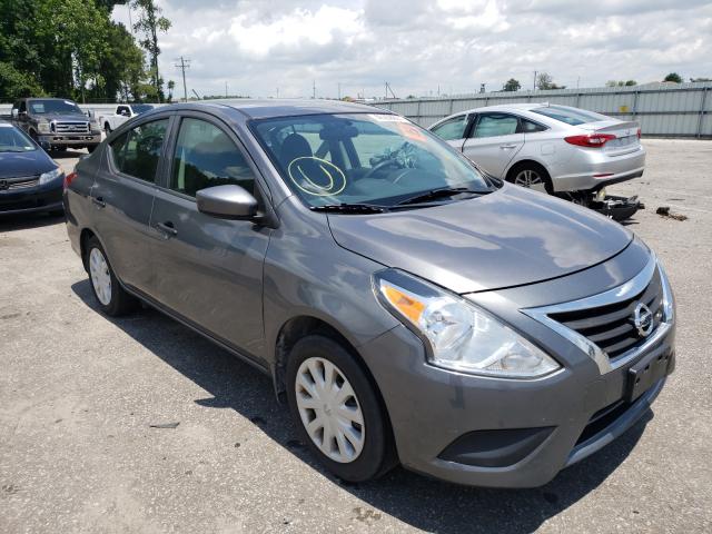 2017 nissan versa s
