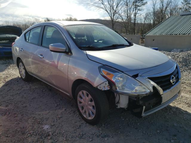 2017 nissan versa s