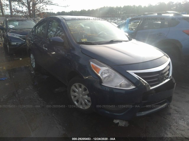 2017 nissan versa sedan