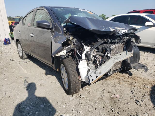 2018 nissan versa
