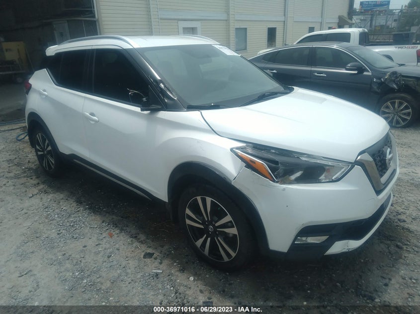 2019 nissan kicks