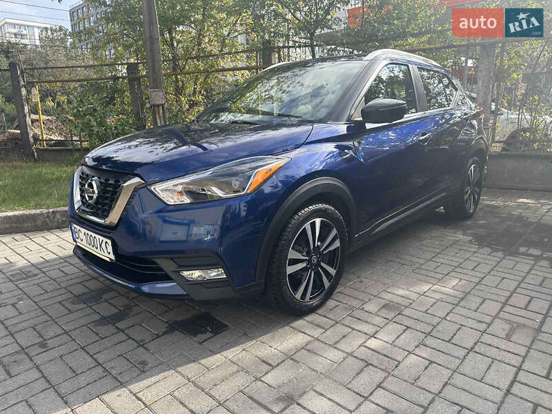 2019 nissan kicks
