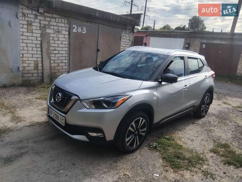 2019 nissan kicks