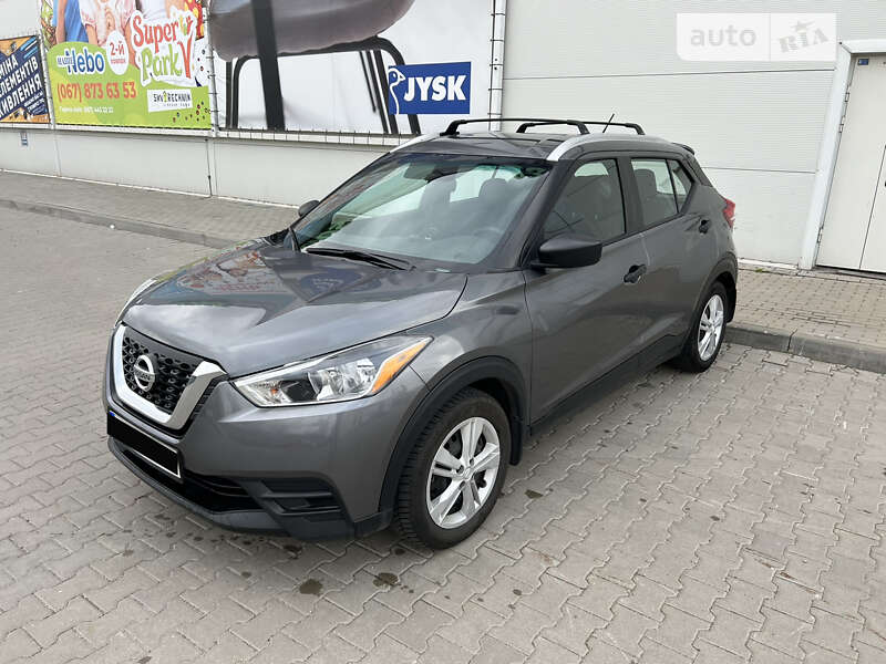 2019 nissan kicks
