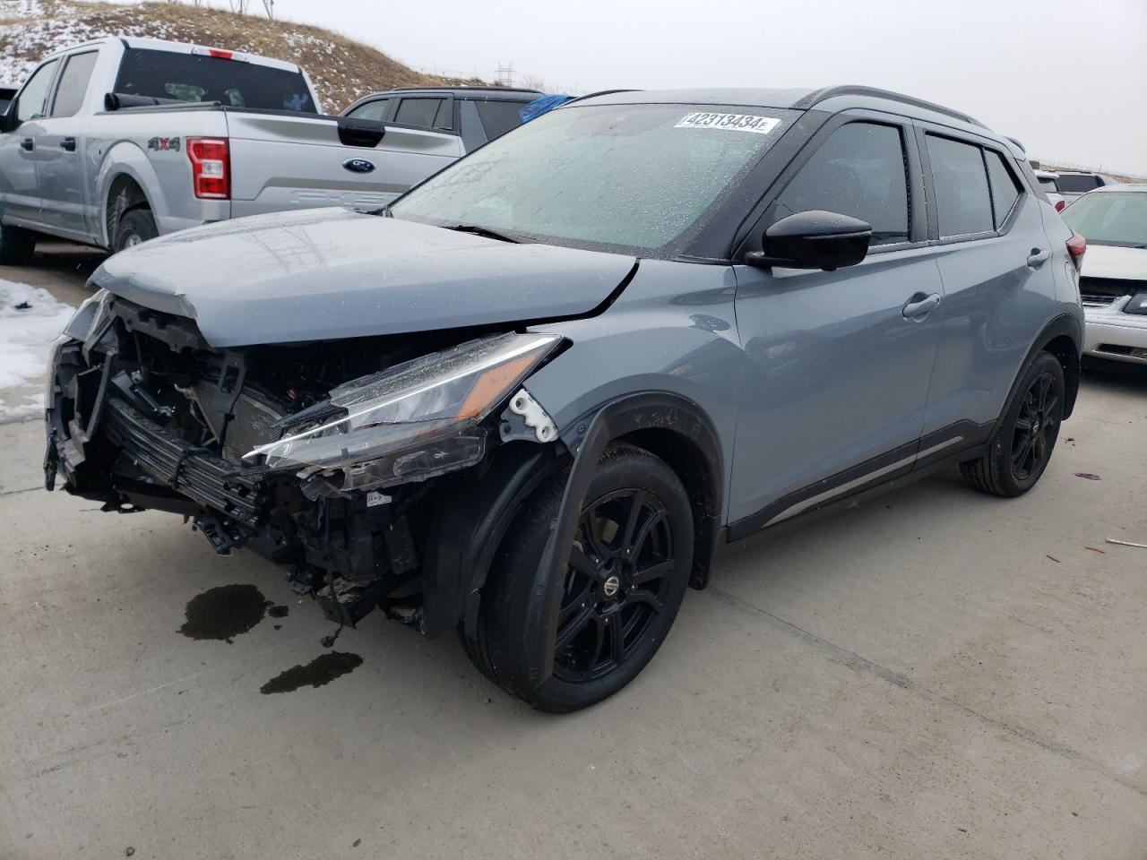 2021 nissan kicks