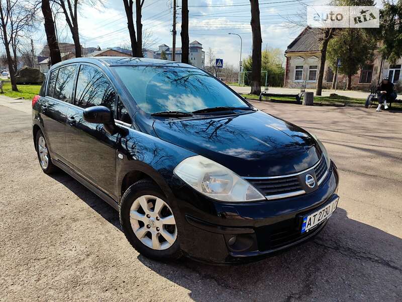 2008 nissan tiida
