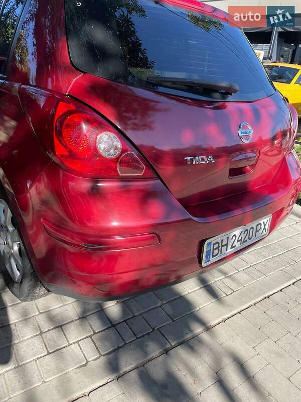 2007 nissan tiida