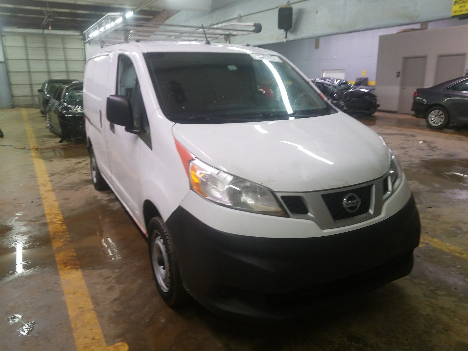 2018 nissan nv200 2-5s