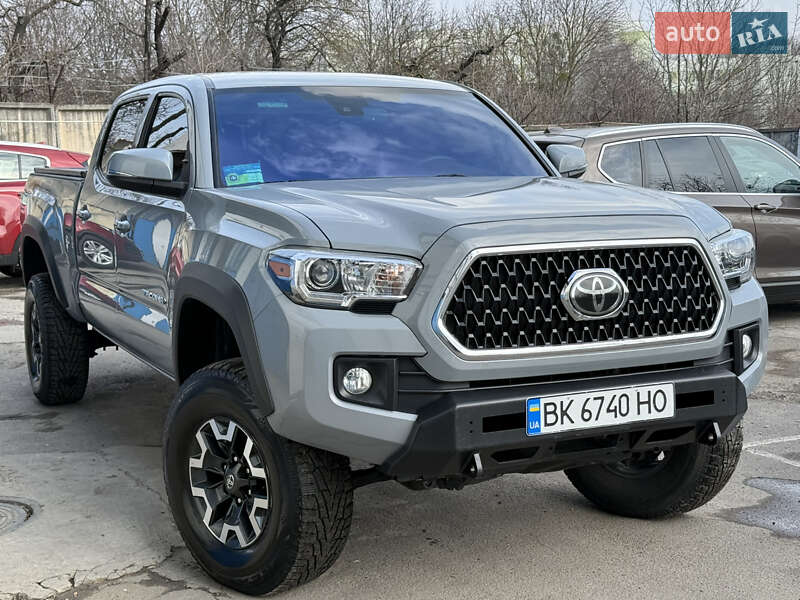 2019 toyota tacoma