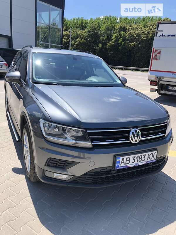 2019 volkswagen tiguan se