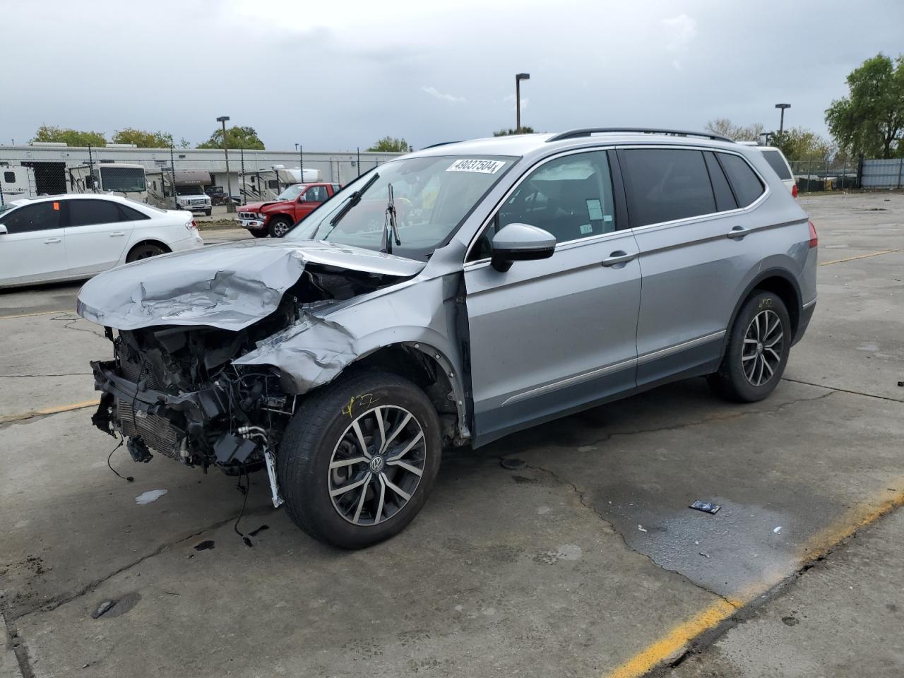 2021 VOLKSWAGEN Tiguan
