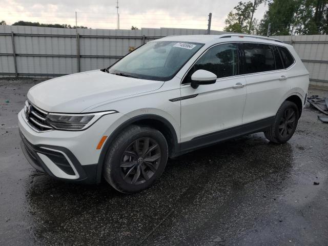 2022 volkswagen tiguan se