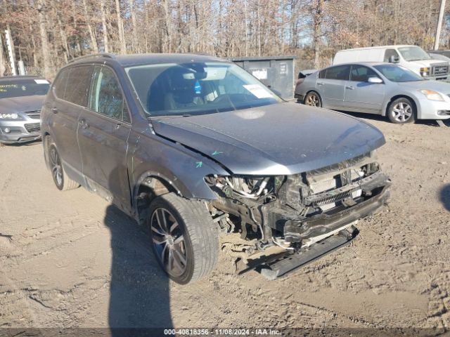 2019 VOLKSWAGEN Tiguan