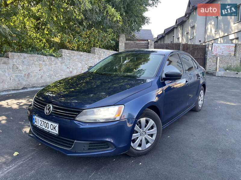 2013 VOLKSWAGEN Jetta