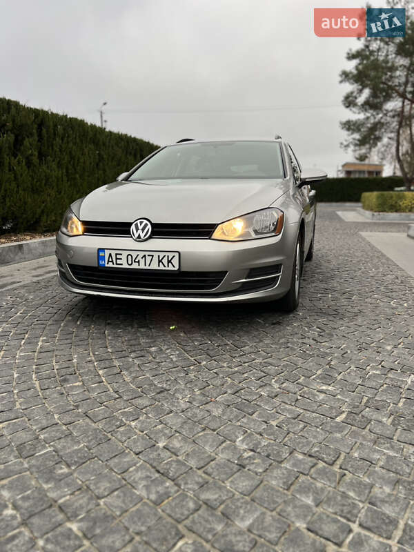 2015 volkswagen golf variant
