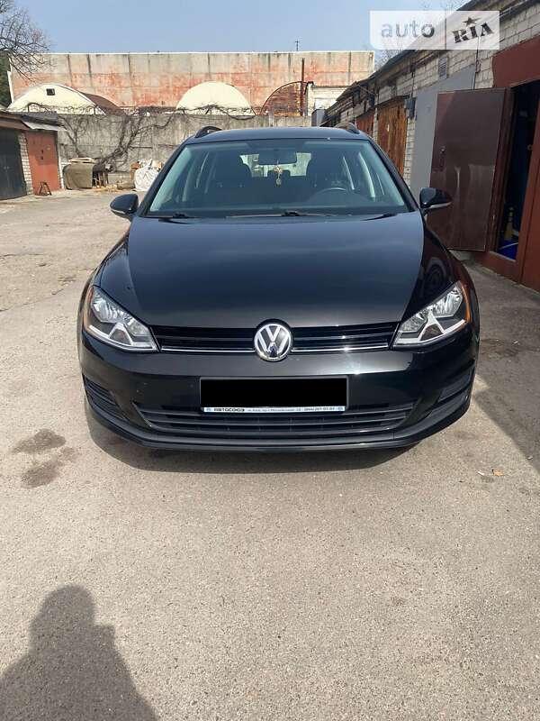 2015 volkswagen golf variant
