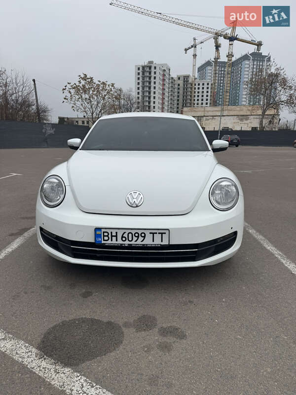 2014 volkswagen beetle