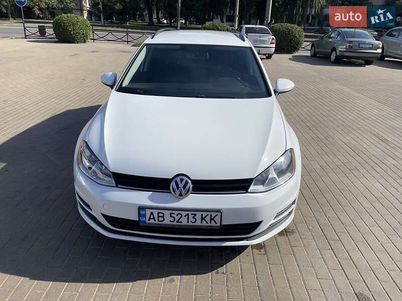 2015 volkswagen golf variant