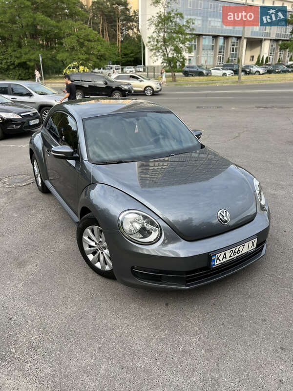 2013 volkswagen beetle