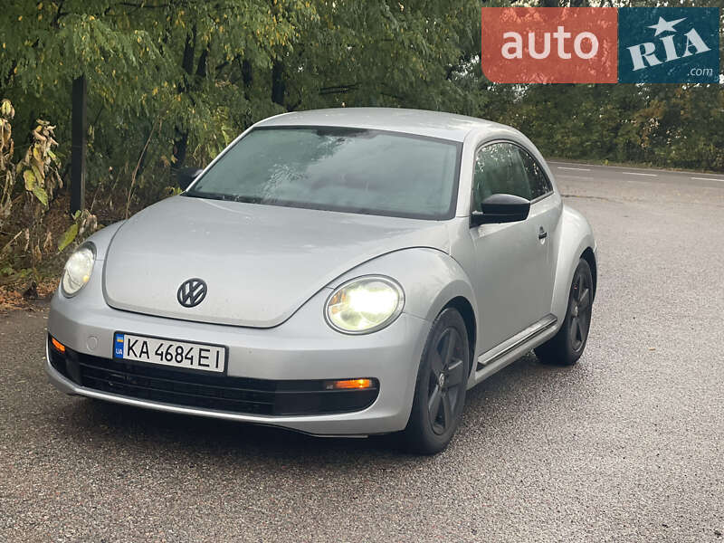2012 volkswagen beetle