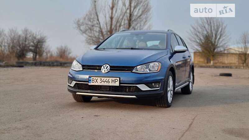 2017 volkswagen golf alltrack
