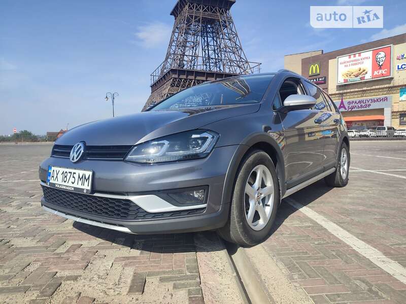 2017 volkswagen golf alltrack