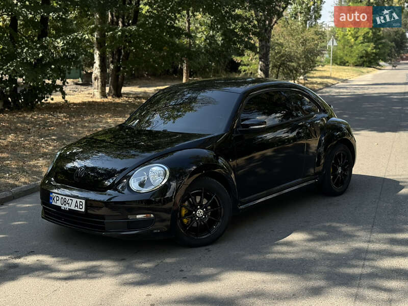 2012 volkswagen beetle