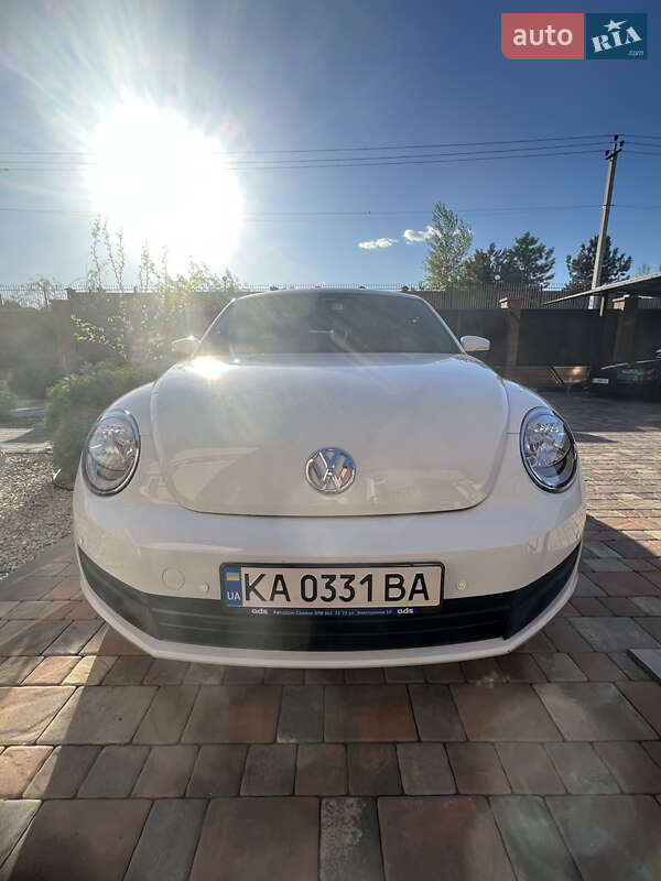 2015 volkswagen beetle