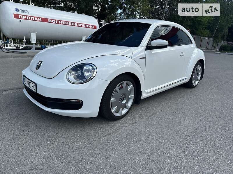 2012 volkswagen beetle