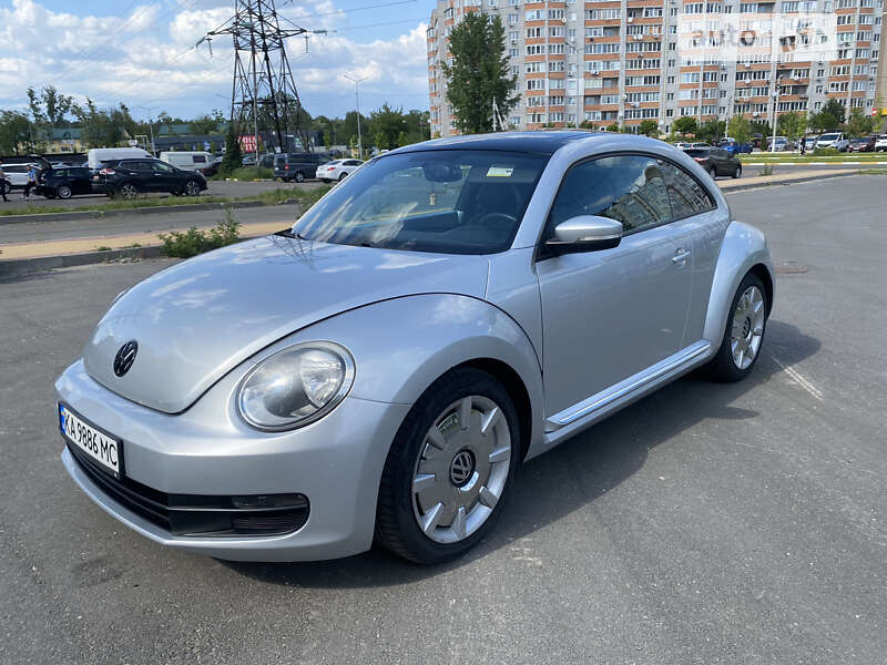 2013 volkswagen beetle