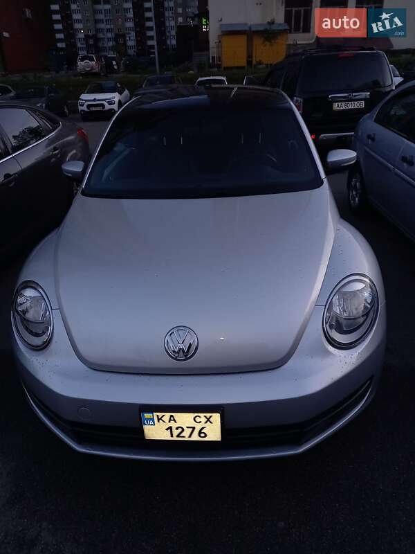 2013 volkswagen beetle