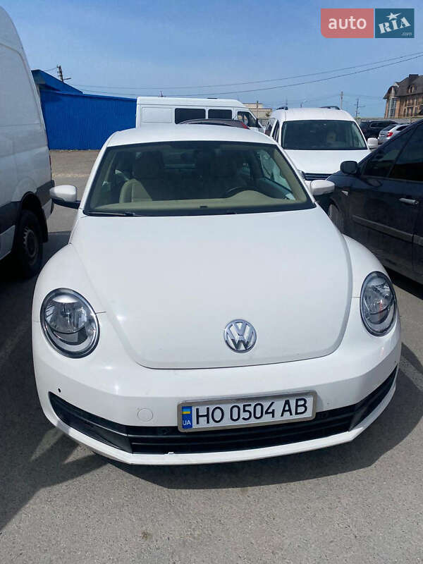 2013 volkswagen beetle