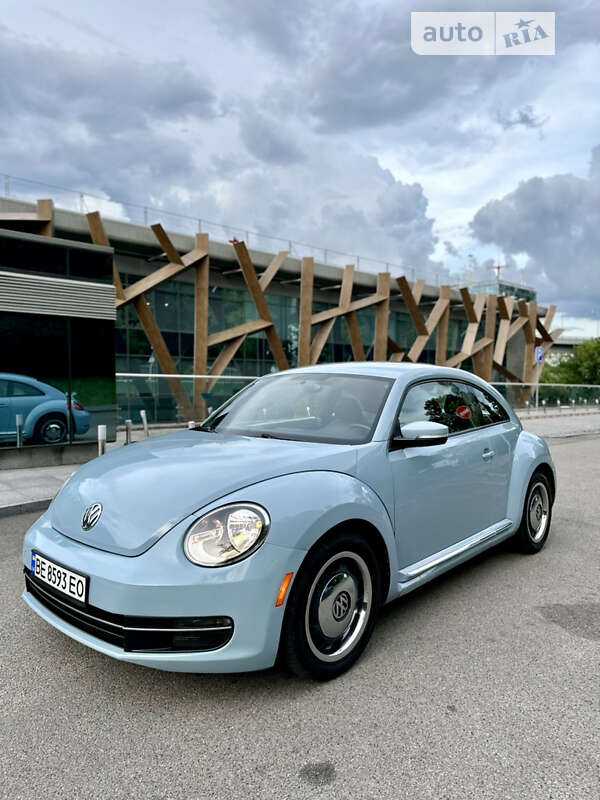 2012 volkswagen beetle