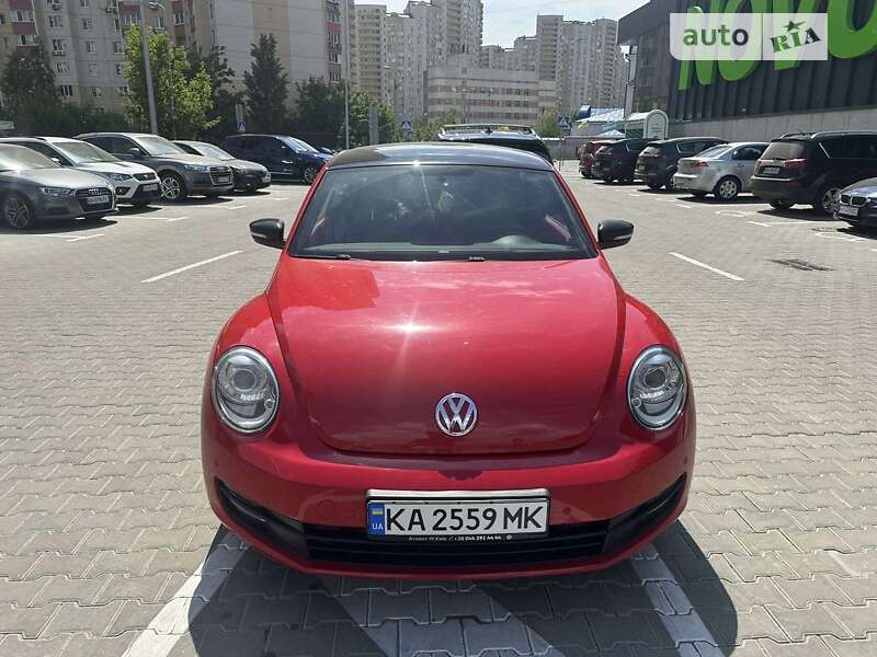 2012 volkswagen beetle