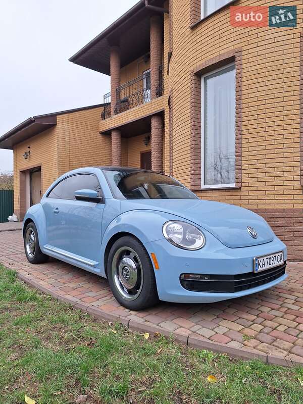 2012 volkswagen beetle