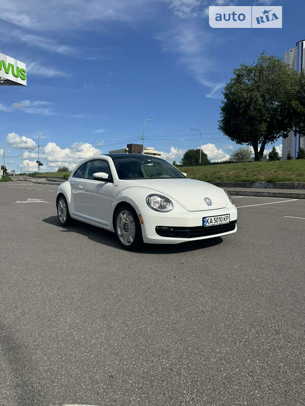 2013 volkswagen beetle